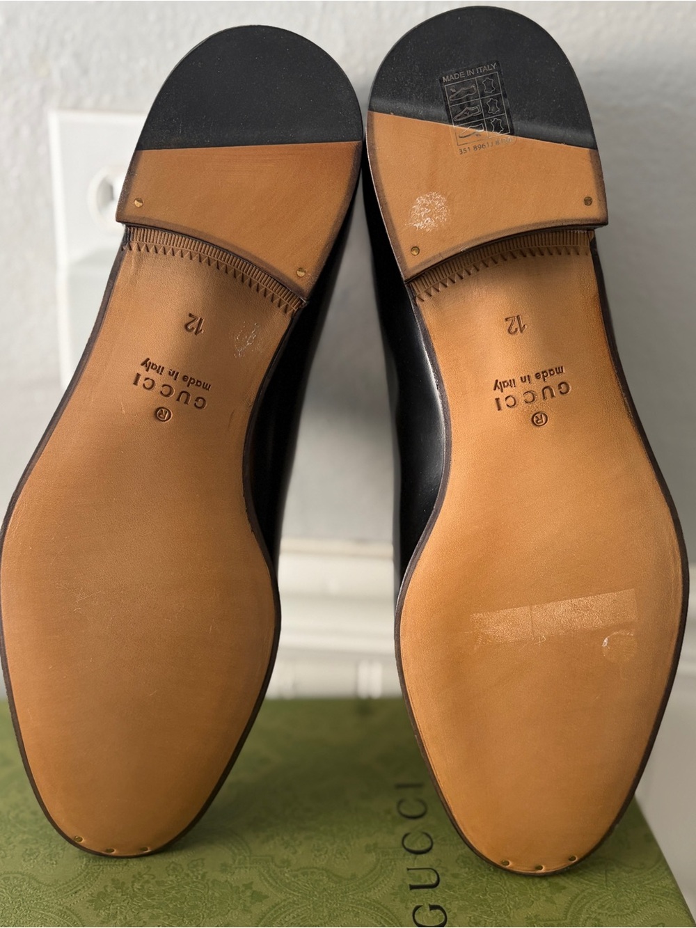 Gucci Black Leather Kiltie Tassel Loafers for Men - Picture 6 of 7